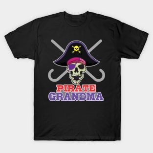 'Family Pirate Grandma' Awesome Pirate Gift T-Shirt